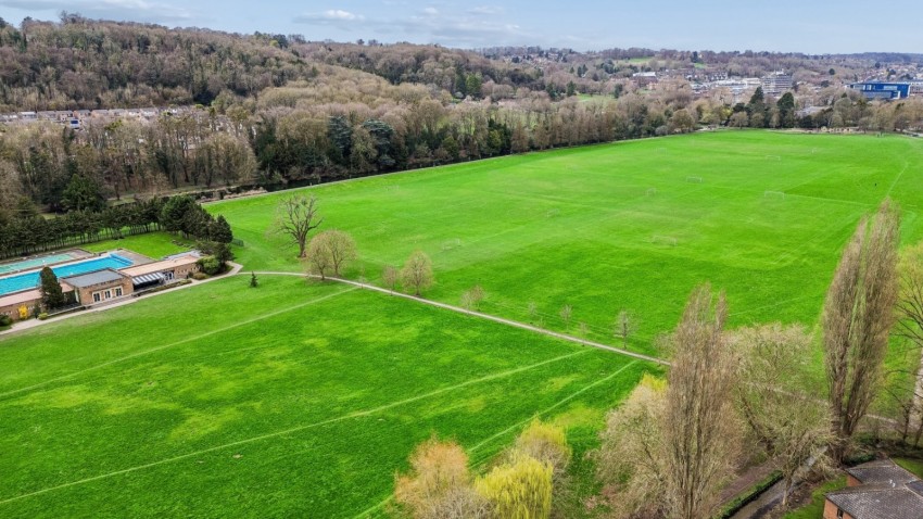 Images for High Wycombe, Buckinghamshire EAID:2640919782 BID:FHH