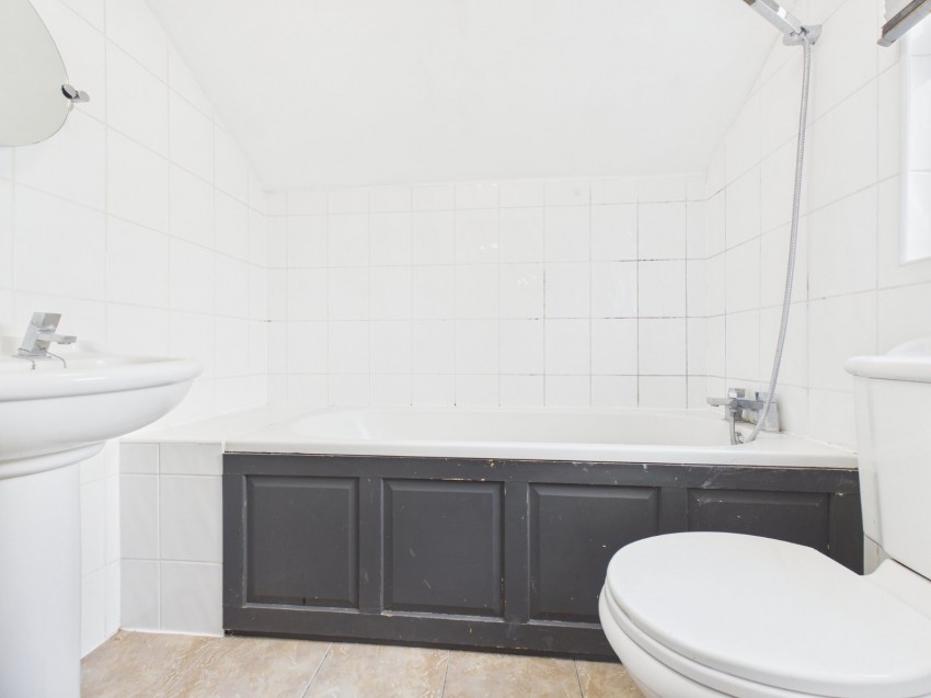 Images for High Wycombe, Buckinghamshire EAID:2640919782 BID:FHH