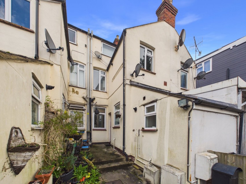 Images for High Wycombe, Buckinghamshire EAID:2640919782 BID:FHH