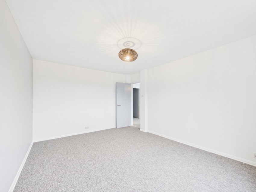 Images for Flackwell Heath, High Wycombe, Buckinghamshire EAID:2640919782 BID:FHL