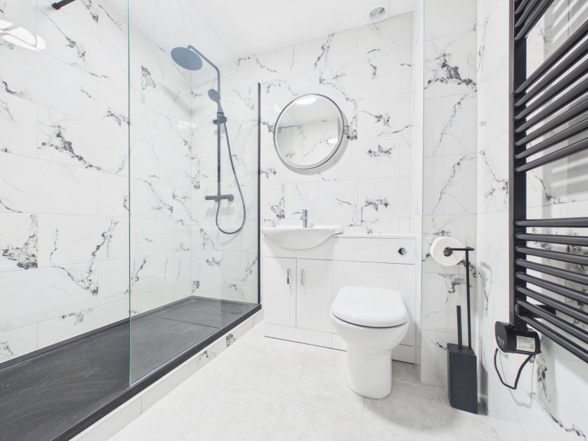 Images for Flackwell Heath, High Wycombe, Buckinghamshire EAID:2640919782 BID:FHL