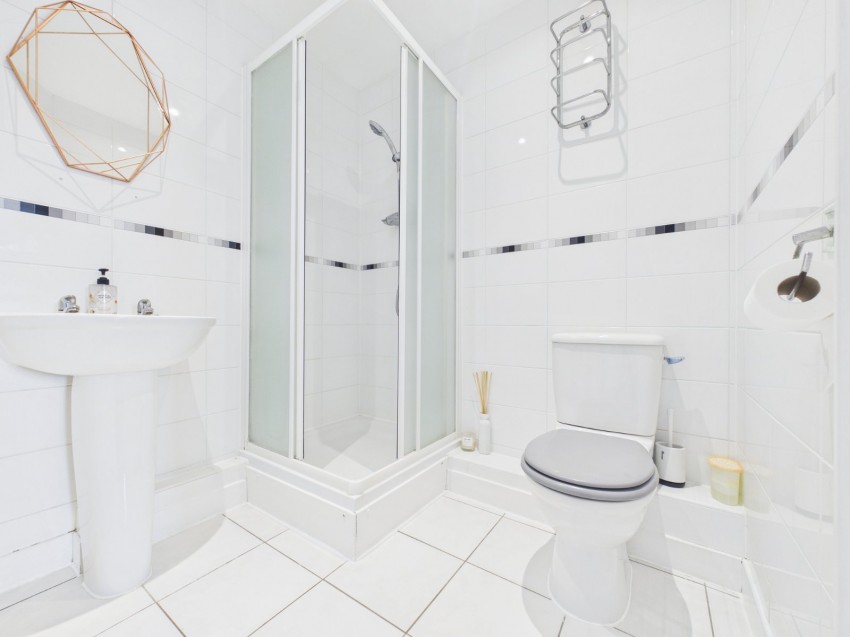 Images for High Wycombe, Buckinghamshire EAID:2640919782 BID:FHH
