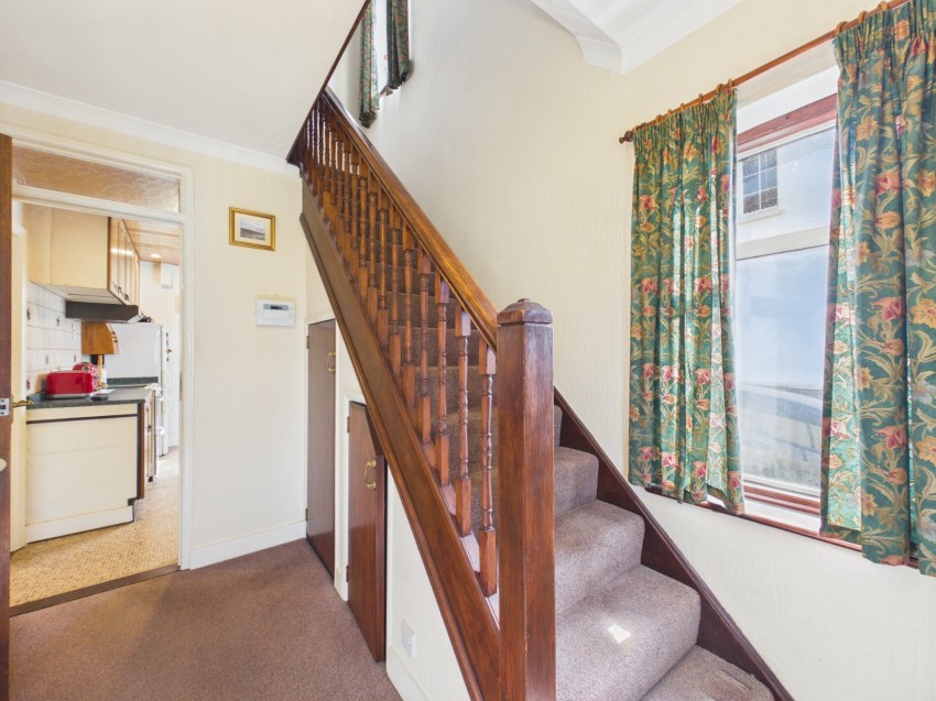 Images for Loudwater, High Wycombe, Buckinghamshire EAID:2640919782 BID:FHH