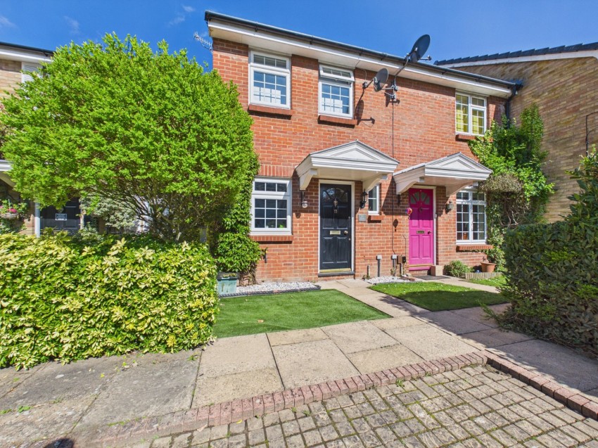 Images for Wooburn Green, Buckinghamshire EAID:2640919782 BID:FHH
