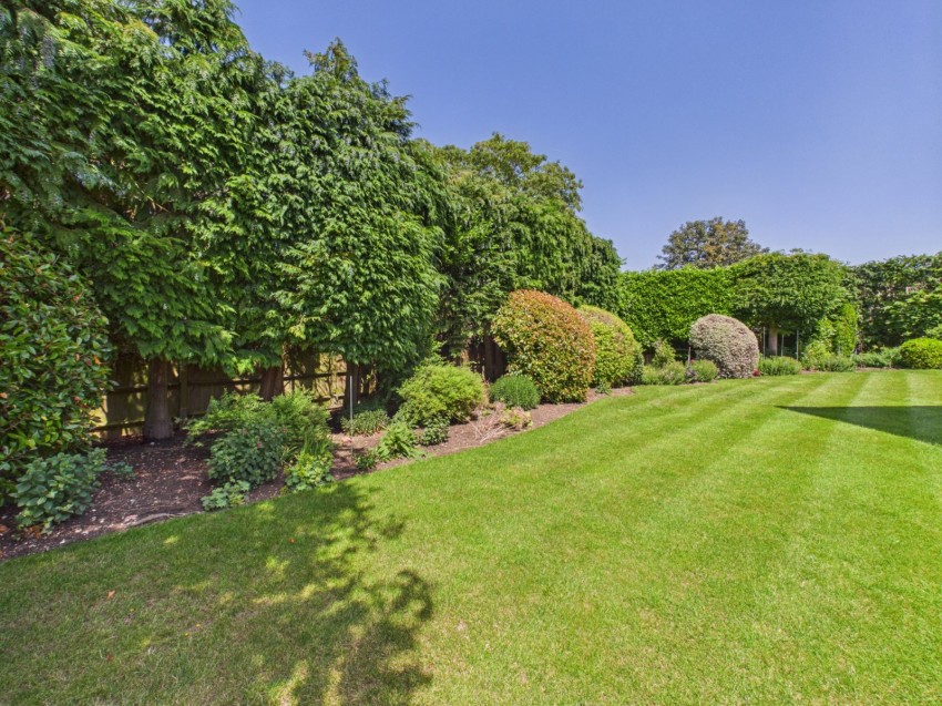 Images for Bourne End, Buckinghamshire EAID:2640919782 BID:FHH