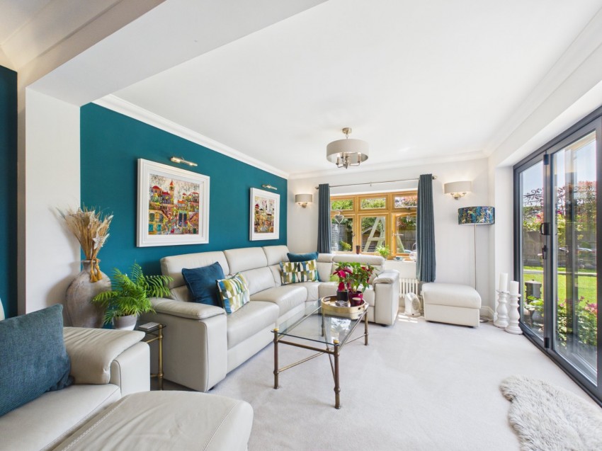 Images for Bourne End, Buckinghamshire EAID:2640919782 BID:FHH