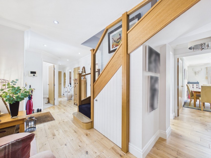 Images for Bourne End, Buckinghamshire EAID:2640919782 BID:FHH
