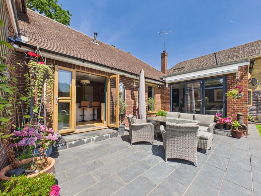 Images for Bourne End, Buckinghamshire EAID:2640919782 BID:FHH