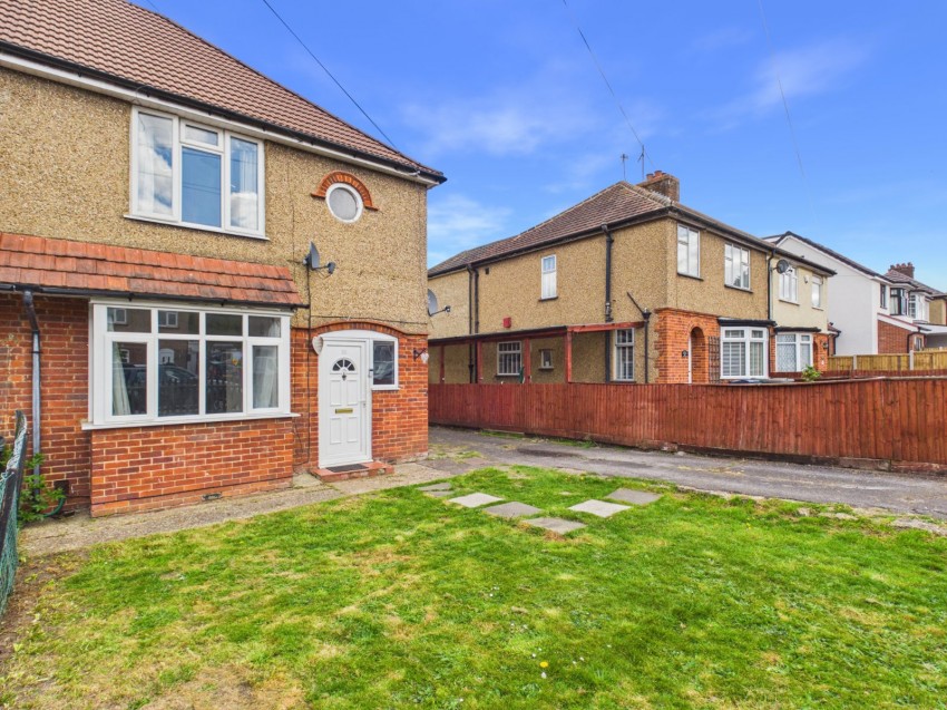 Images for High Wycombe, Buckinghamshire EAID:2640919782 BID:FHH