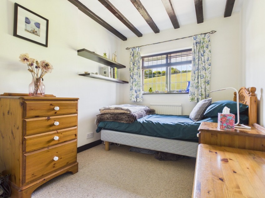 Images for Wooburn Green, High Wycombe, Buckinghamshire EAID:2640919782 BID:FHH