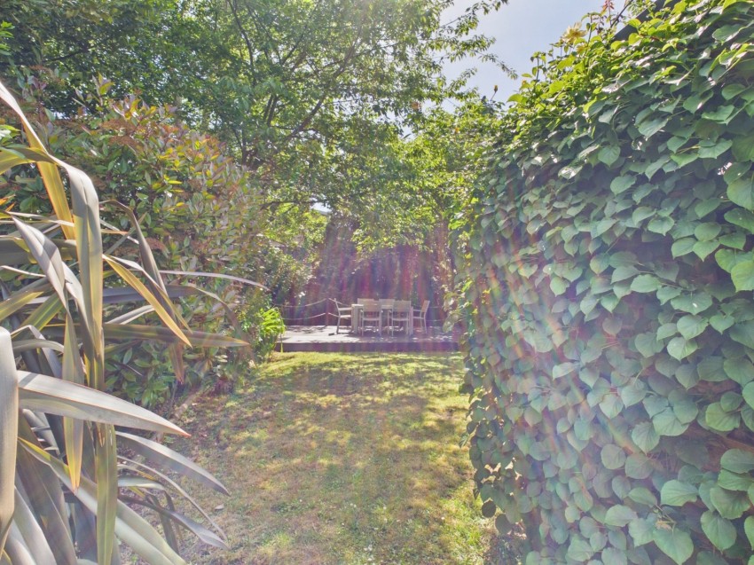 Images for Loudwater, High Wycombe, Buckinghamshire EAID:2640919782 BID:FHH