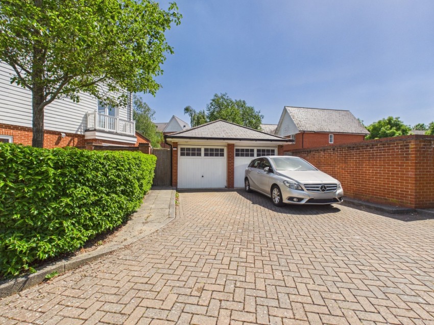 Images for High Wycombe, Buckinghamshire EAID:2640919782 BID:FHH