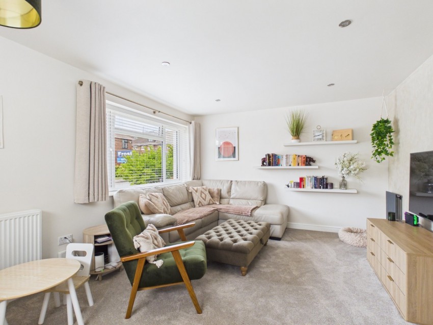 Images for Bourne End, Buckinghamshire EAID:2640919782 BID:FHH