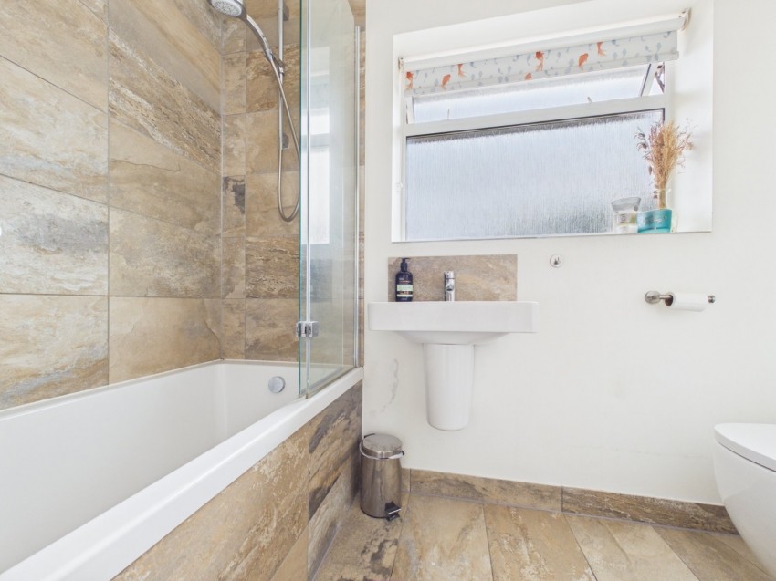 Images for Bourne End, Buckinghamshire EAID:2640919782 BID:FHH
