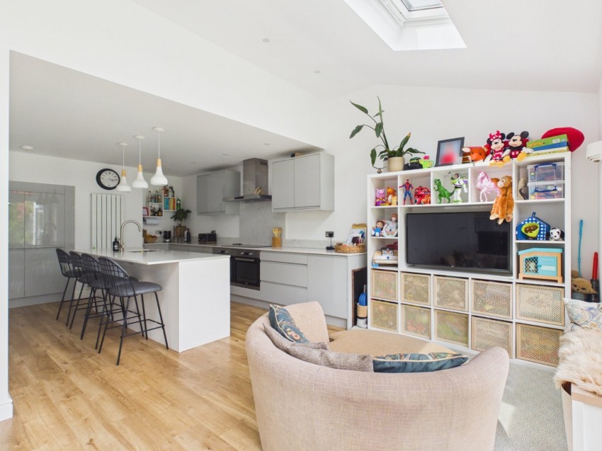 Images for Bourne End, Buckinghamshire EAID:2640919782 BID:FHH