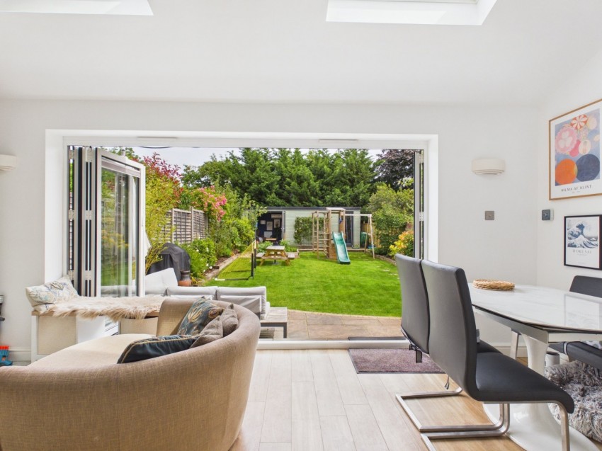 Images for Bourne End, Buckinghamshire EAID:2640919782 BID:FHH