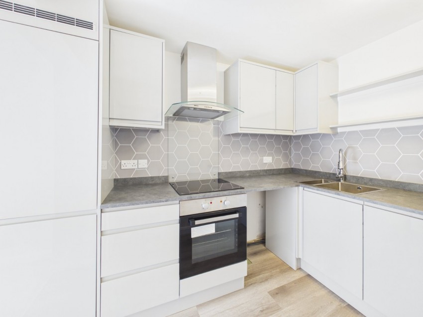 Images for High Wycombe, Buckinghamshire EAID:2640919782 BID:FHL
