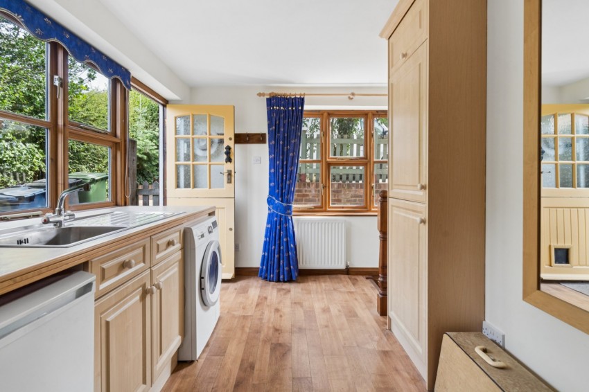 Images for Loudwater, High Wycombe, Buckinghamshire EAID:2640919782 BID:FHH