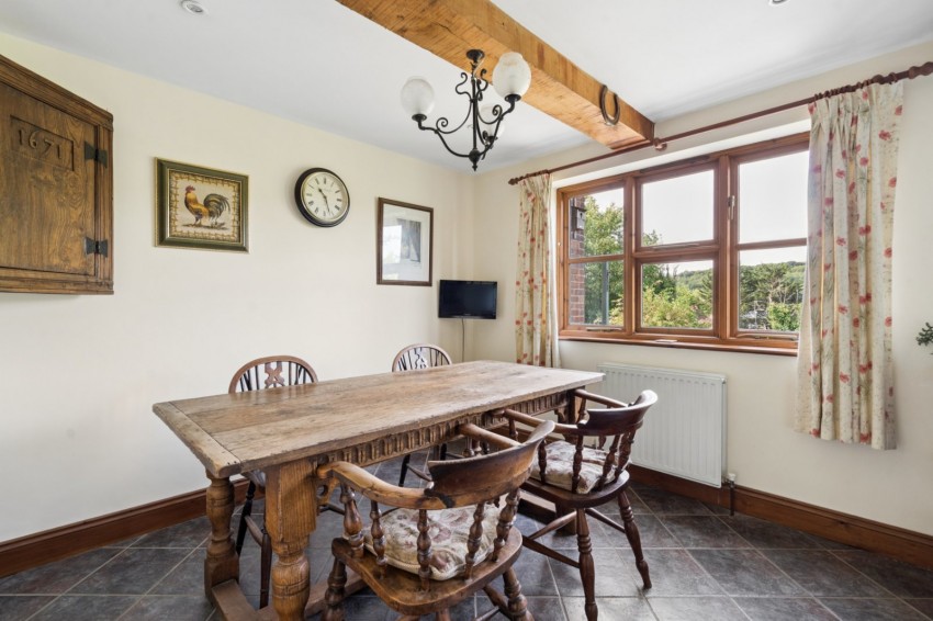 Images for Loudwater, High Wycombe, Buckinghamshire EAID:2640919782 BID:FHH