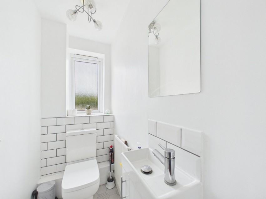 Images for Bourne End, Buckinghamshire EAID:2640919782 BID:FHH