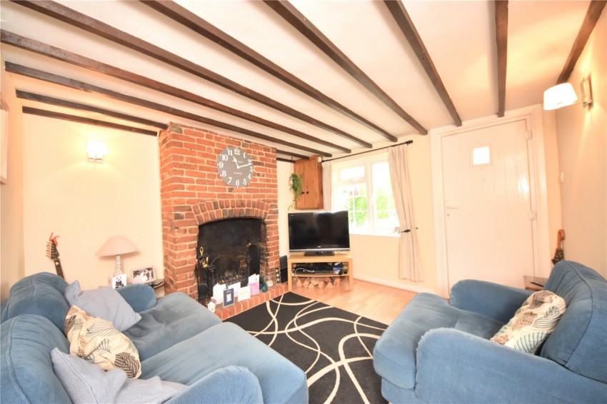 Images for The Common, Flackwell Heath, Buckinghamshire EAID:2640919782 BID:FHL