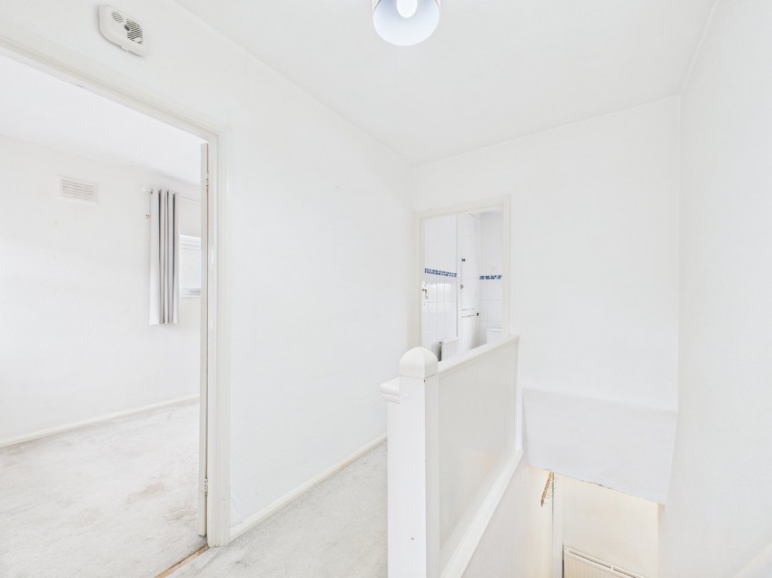 Images for Flackwell Heath, Buckinghamshire EAID:2640919782 BID:FHL