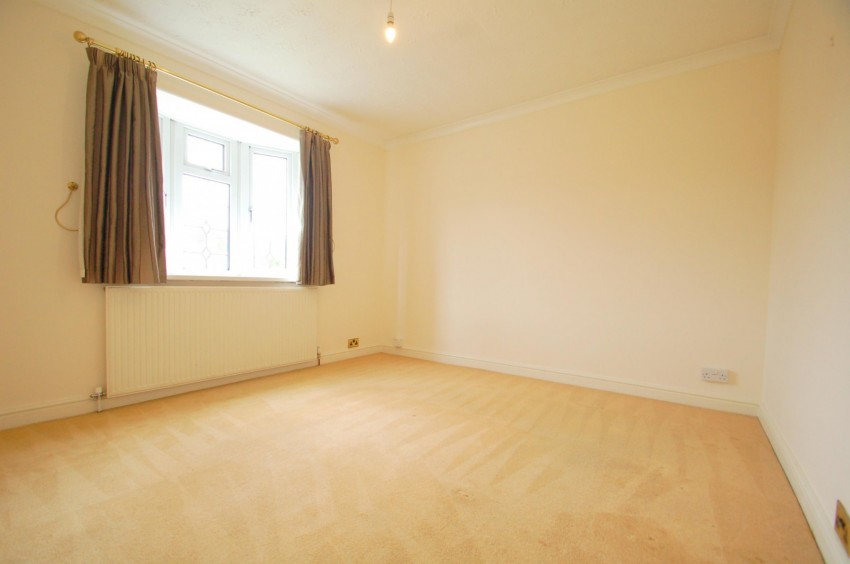 Images for Flackwell Heath, High Wycombe, Buckinghamshire EAID:2640919782 BID:FHL