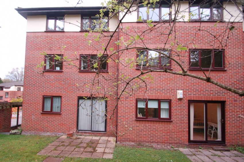 Images for London Road, High Wycombe, Buckinghamshire EAID:2640919782 BID:FHL