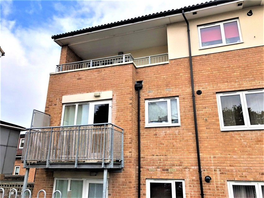 Images for High Wycombe, Buckinghamshire EAID:2640919782 BID:FHL