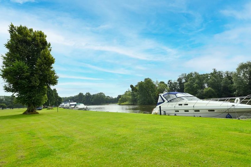 Images for Harleyford, Henley Road, Buckinghamshire EAID:2640919782 BID:FHL
