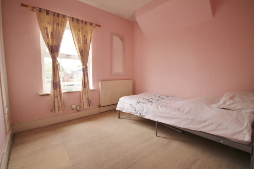 Images for Hounslow, Middlesex EAID:2640919782 BID:FLL