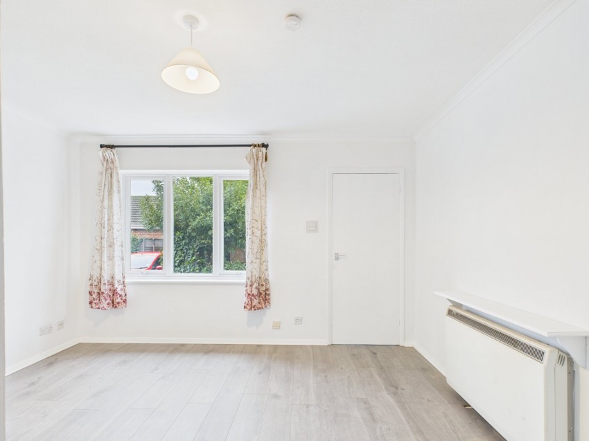 Images for Sunbury-On-Thames, Middlesex EAID:2640919782 BID:FLL