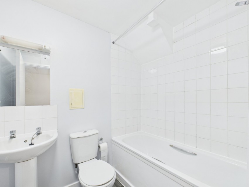 Images for Bedfont, Middlesex EAID:2640919782 BID:FLL