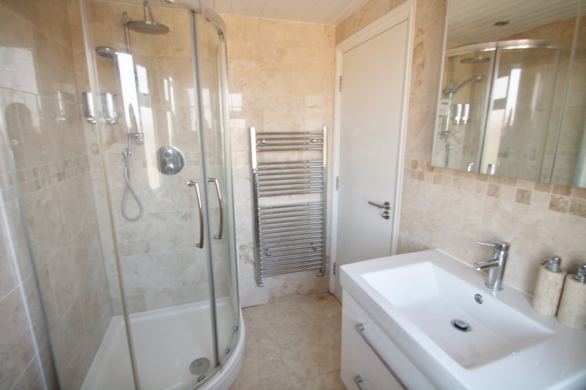 Images for Feltham, Middlesex EAID:2640919782 BID:FLL