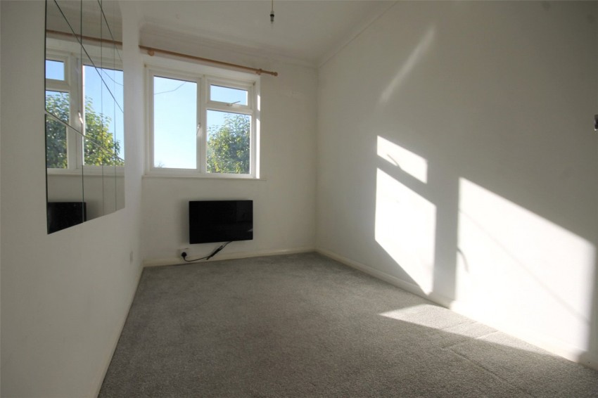 Images for Feltham EAID:2640919782 BID:FLL