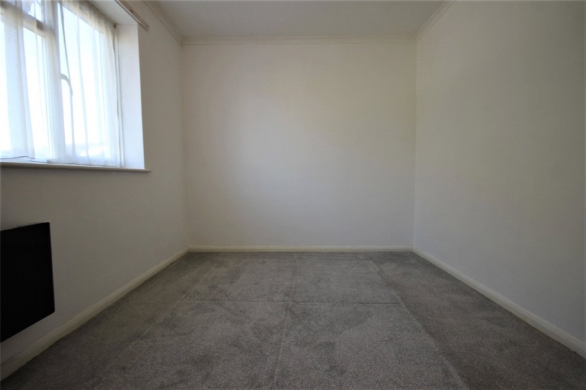 Images for Feltham EAID:2640919782 BID:FLL