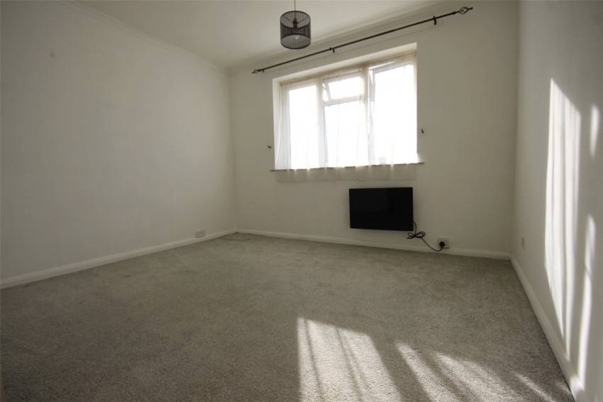 Images for Feltham EAID:2640919782 BID:FLL