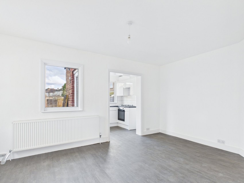 Images for Feltham EAID:2640919782 BID:FLL