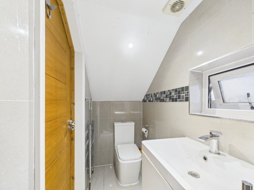 Images for Feltham EAID:2640919782 BID:FLL