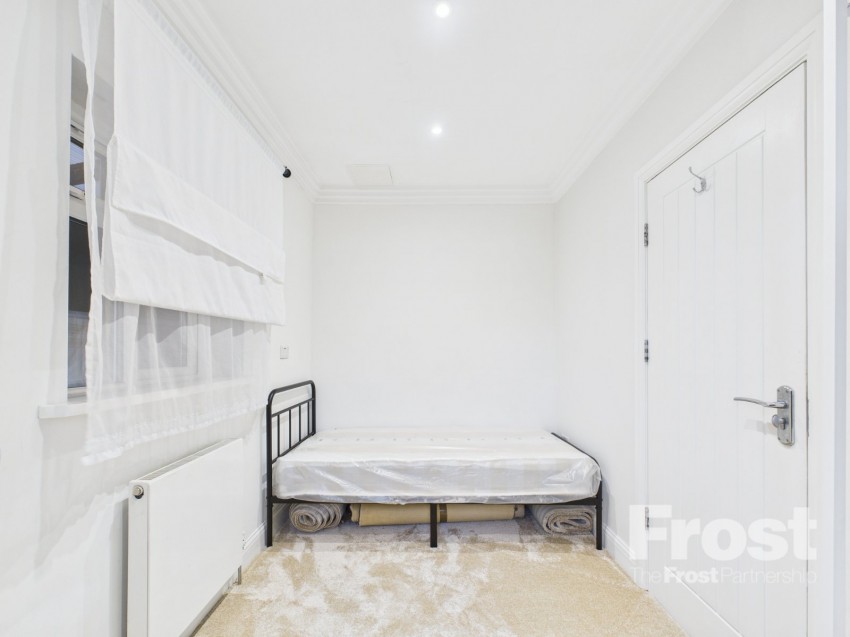 Images for Feltham EAID:2640919782 BID:FLL