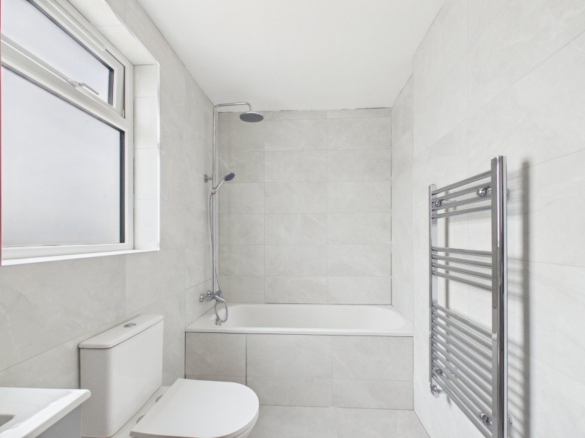 Images for Feltham EAID:2640919782 BID:FLL