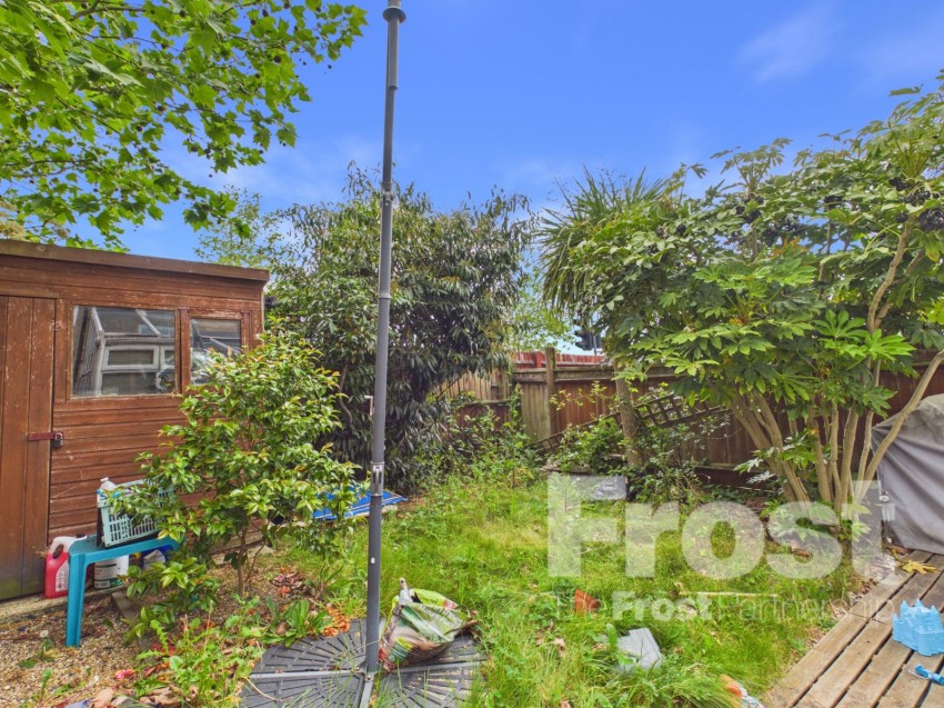 Images for Feltham EAID:2640919782 BID:FLL
