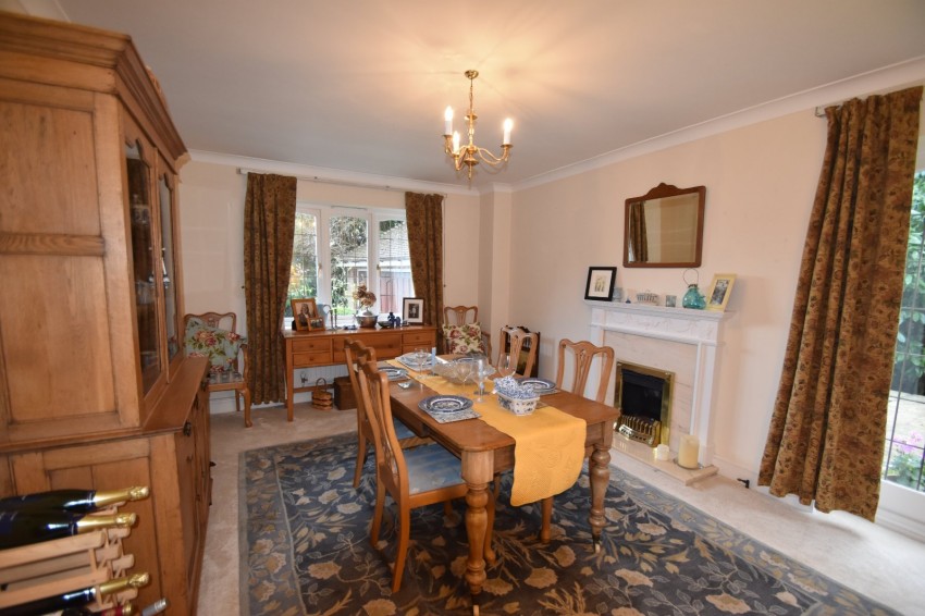 Images for South Park Drive, 1 South Park Drive, Gerrards Cross, Buckinghamshire EAID:2640919782 BID:GCL