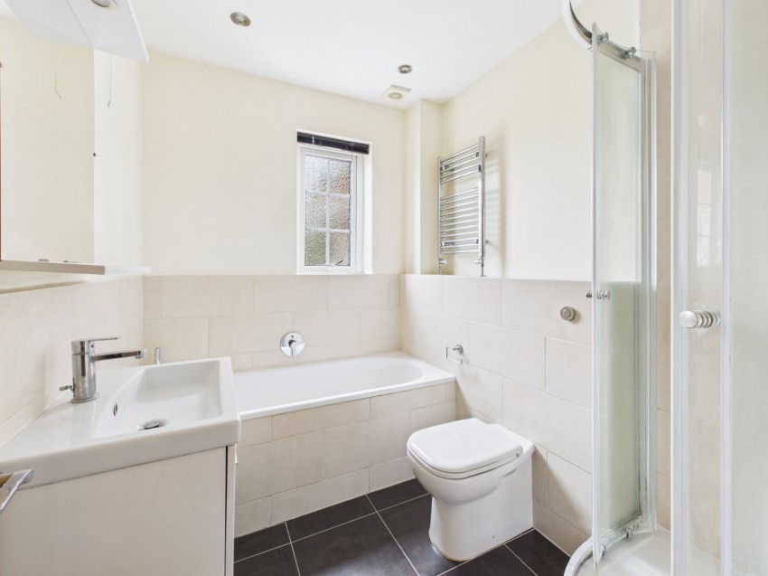 Images for Gerrards Cross, Buckinghamshire EAID:2640919782 BID:GCL