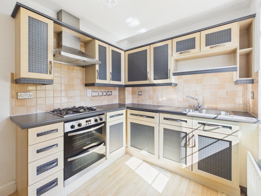 Images for Seven Hills Road, Iver, Bucks EAID:2640919782 BID:GCL