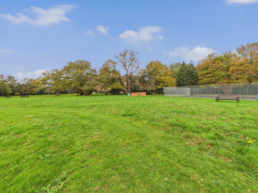 Images for Seven Hills Road, Iver, Bucks EAID:2640919782 BID:GCL