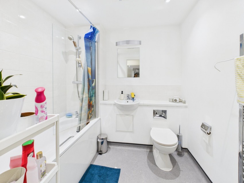 Images for Tatling End, Gerrards Cross EAID:2640919782 BID:GCL