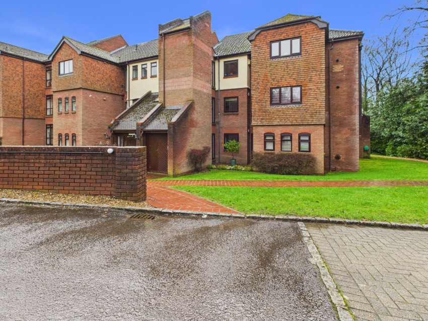 Images for Gerrards Cross, Buckinghamshire EAID:2640919782 BID:GCL