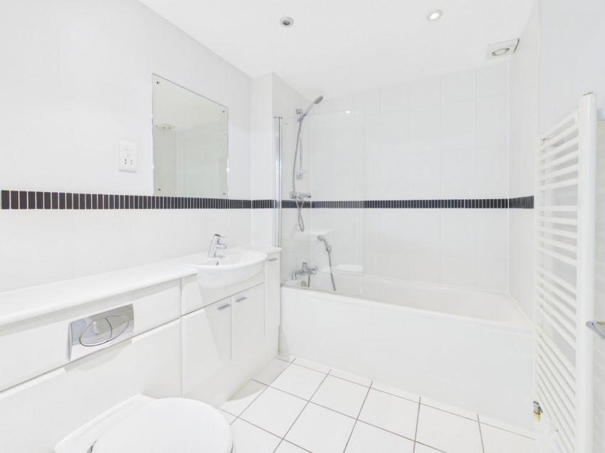 Images for Gerrards Cross, Buckinghamshire EAID:2640919782 BID:GCL