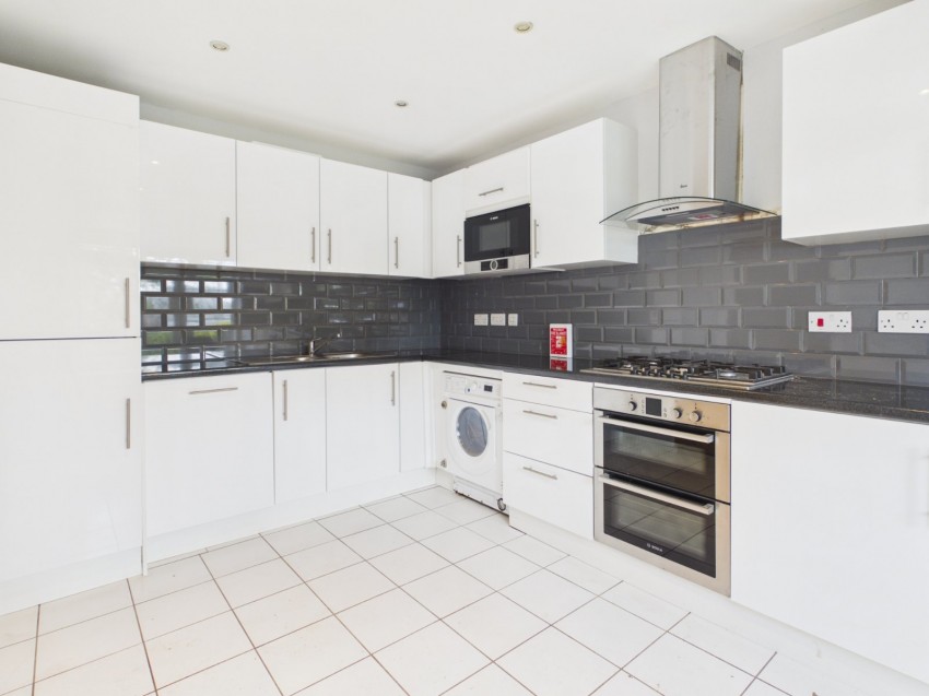 Images for Gerrards Cross, Buckinghamshire EAID:2640919782 BID:GCL